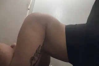 Facetime Show , Feet Content &... - Image 2