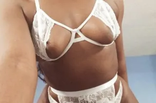 💦🍯Nice And Wet 👑🍑 - Image 2